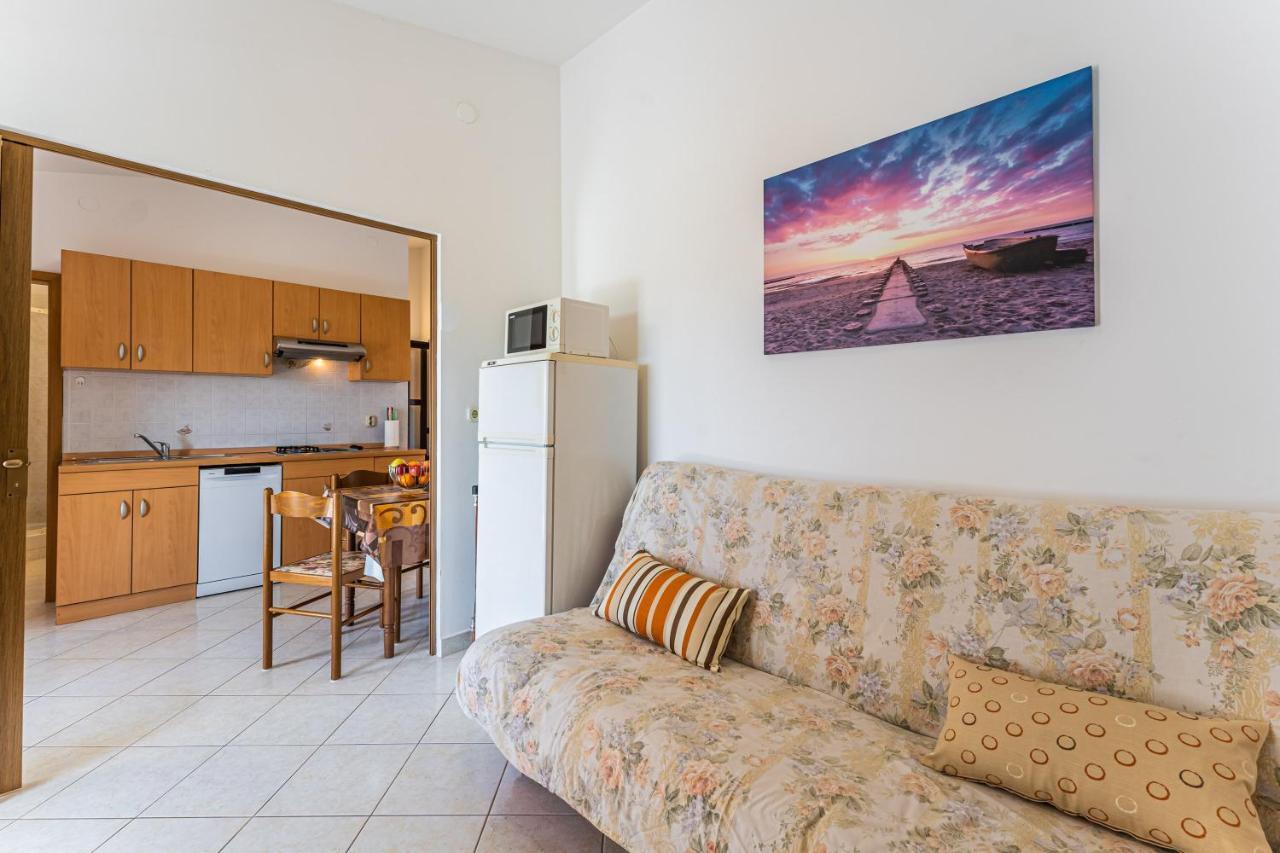 Apartmani Mirela バニョレ エクステリア 写真